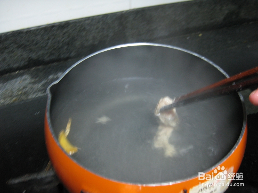 速手肉汤——茼蒿滑肉汤