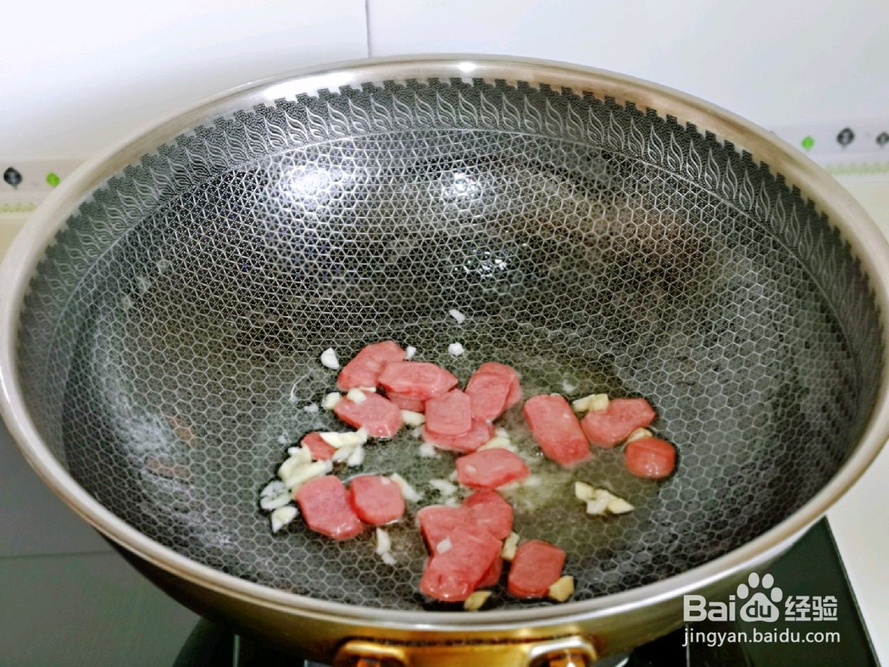 芦笋香肠炒素鸡