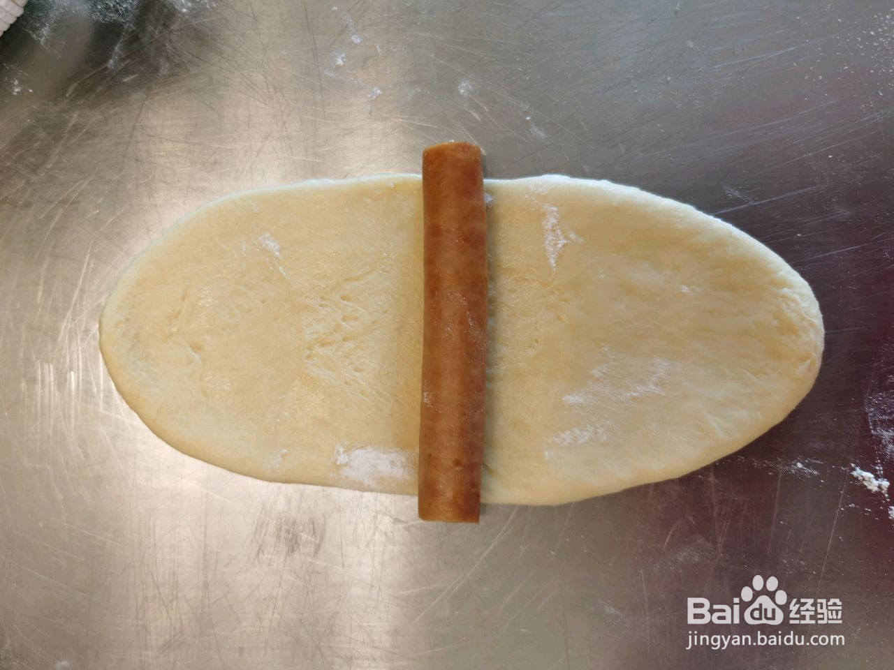 萌萌的熊掌肠仔包的做法