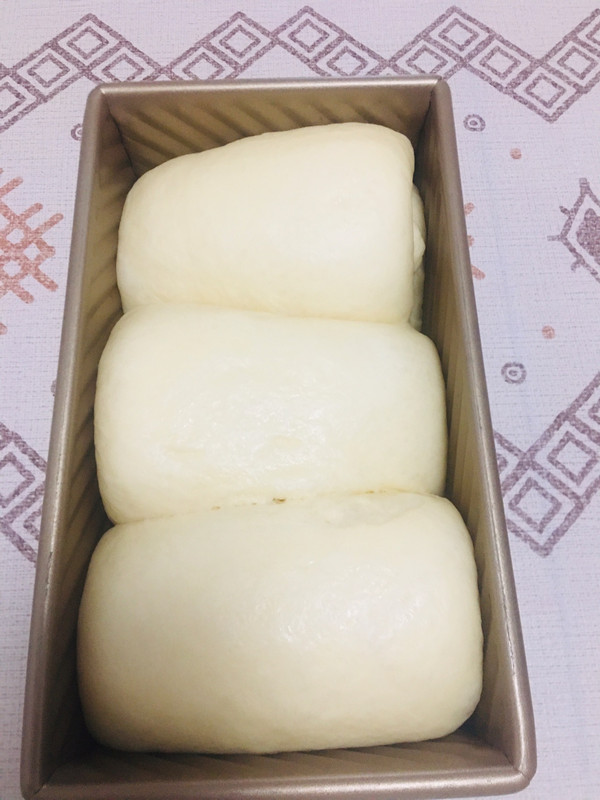 软绵香甜奶香吐司
