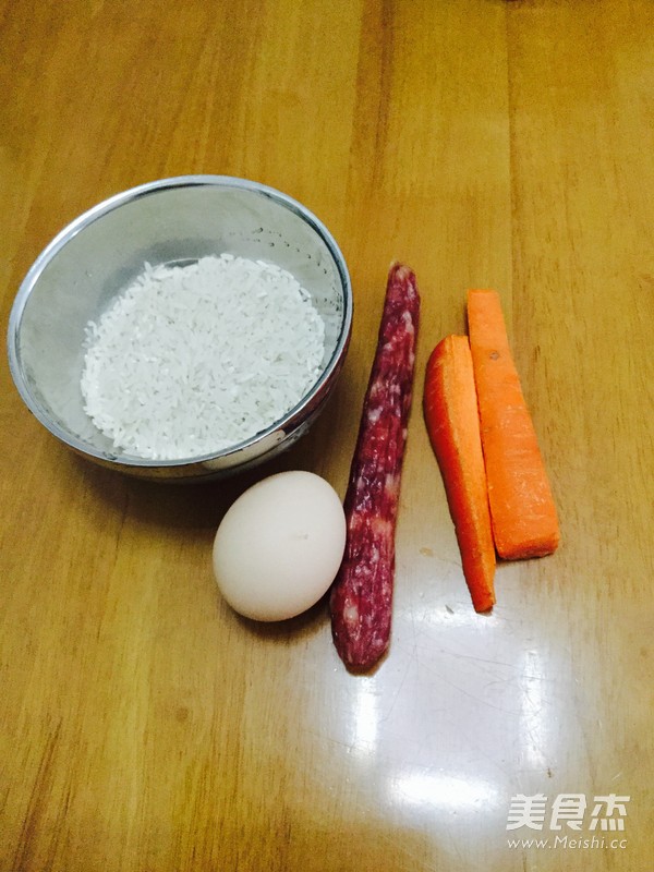 腊肠鸡蛋饭的做法