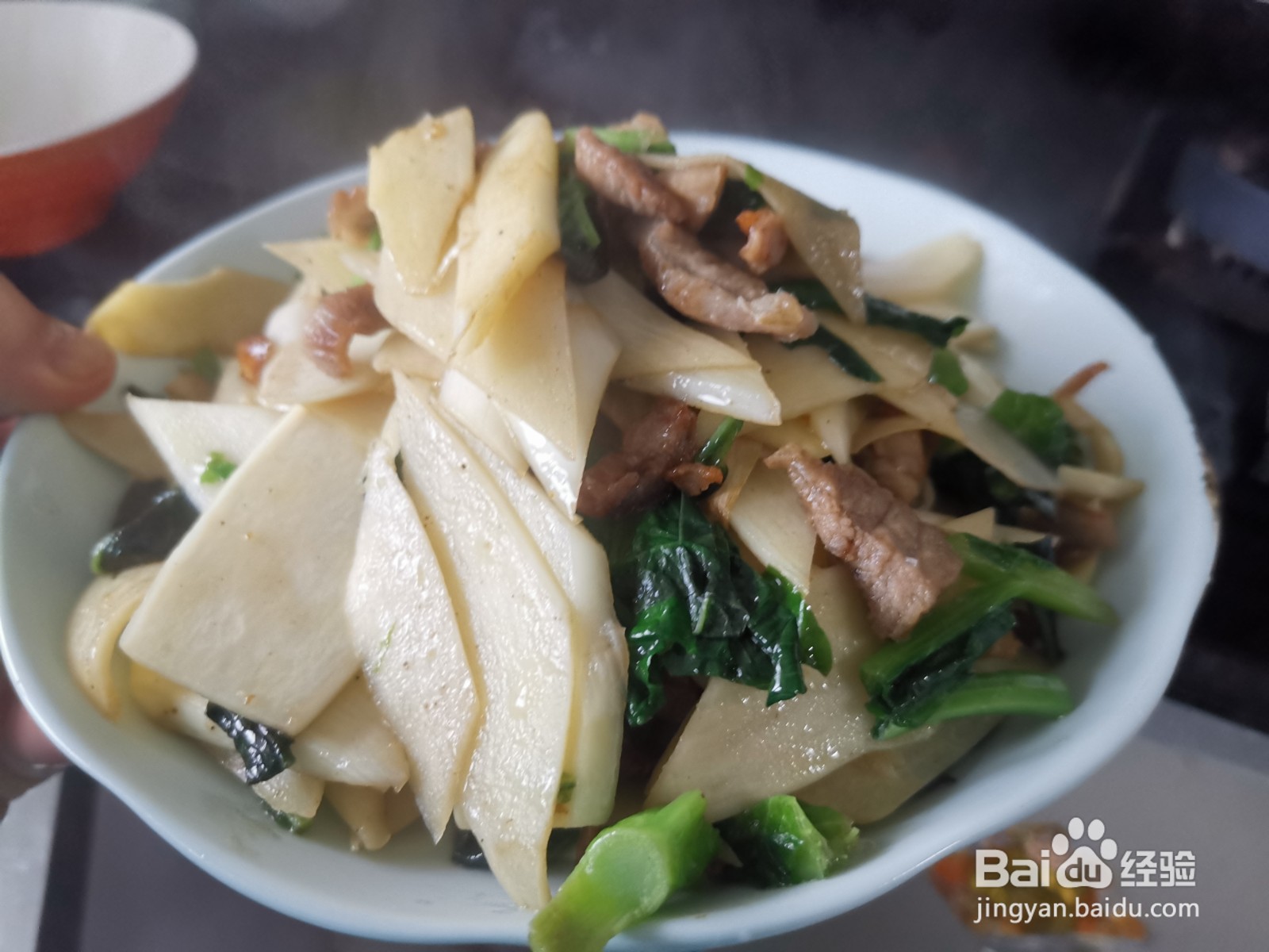 肉丝茭白炒油麦菜