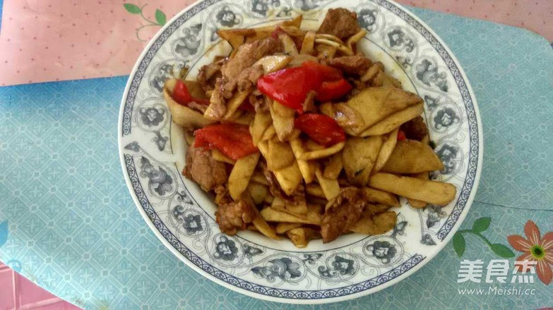 茭白炒肉片的做法