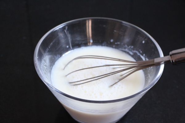 红豆沙冰皮月饼