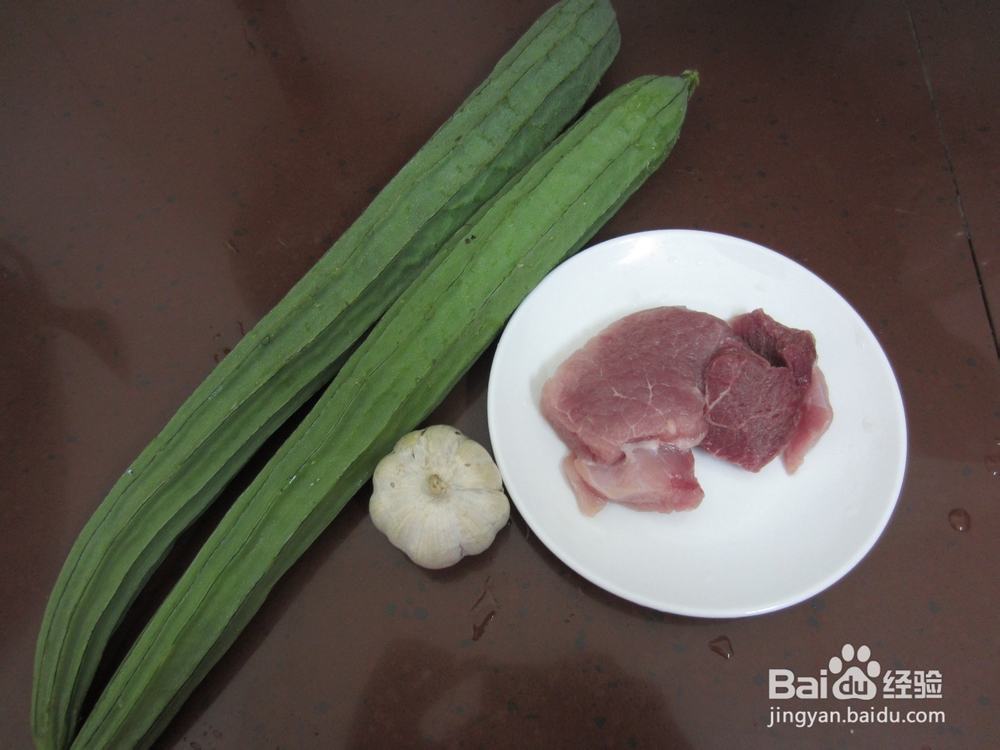 蒜香丝瓜炒肉片