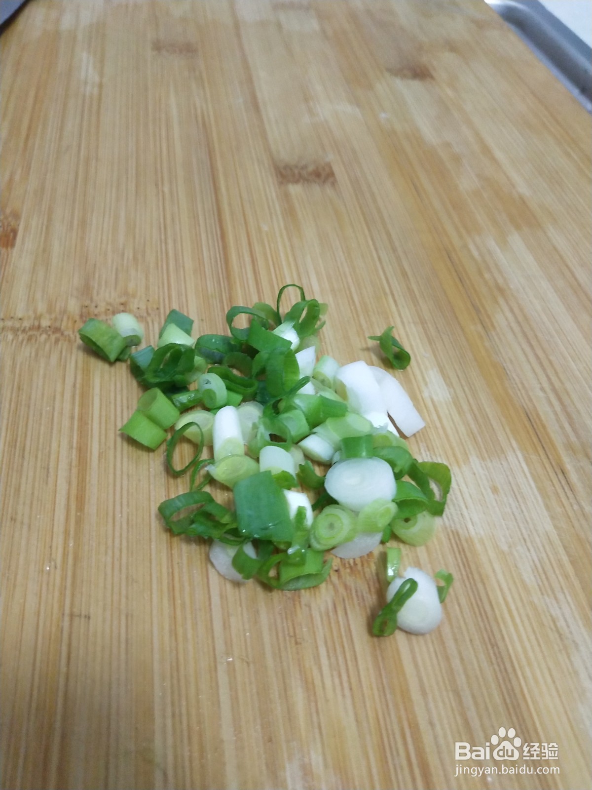 菠菜鸡蛋面怎么做？