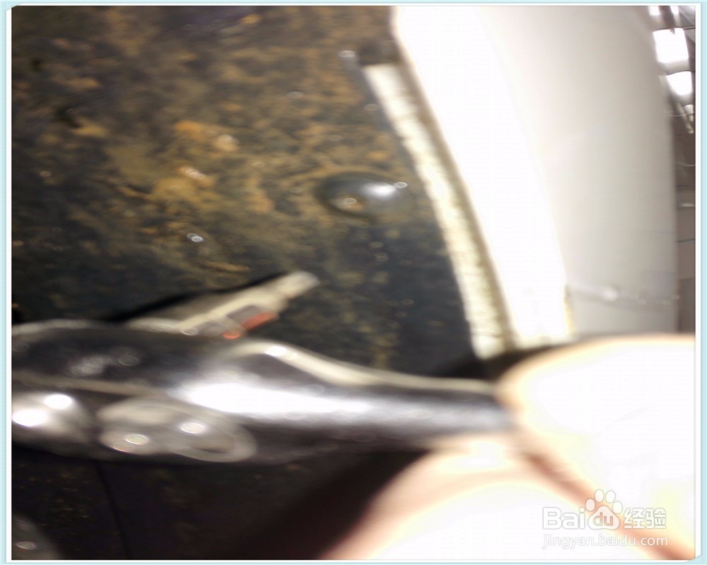 新捷达的后保险杠怎么拆解