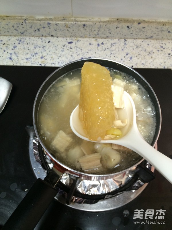 鹌鹑蛋白果糖水