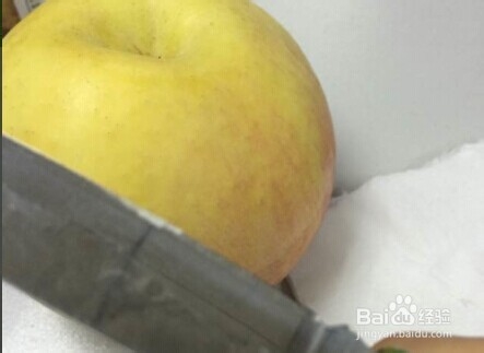如何制作味道甜美的苹果汁？