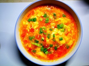 养生食补西红柿鸡蛋汤的做法