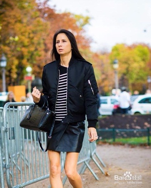 飞行夹克怎么穿