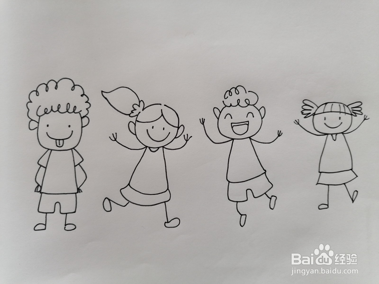 孩子们快乐的一天用水彩怎么画