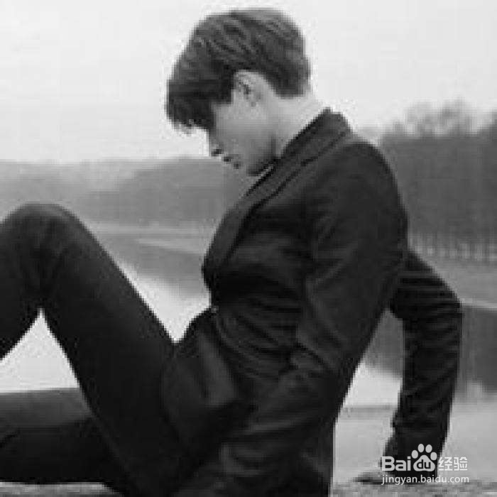 手机拍照怎么拍男生才好看