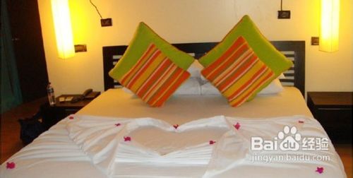 马尔代夫蓝湾半月岛旅游攻略