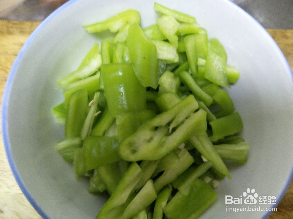 黄金炒馒头的家常做法