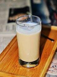 鲜奶芝士客冰奶茶