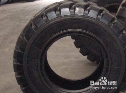 车胎蹭破怎么办