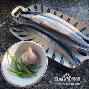 香煎秋刀鱼的美味做法