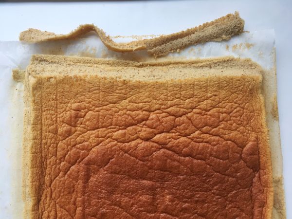 枣泥奶冻蛋糕卷