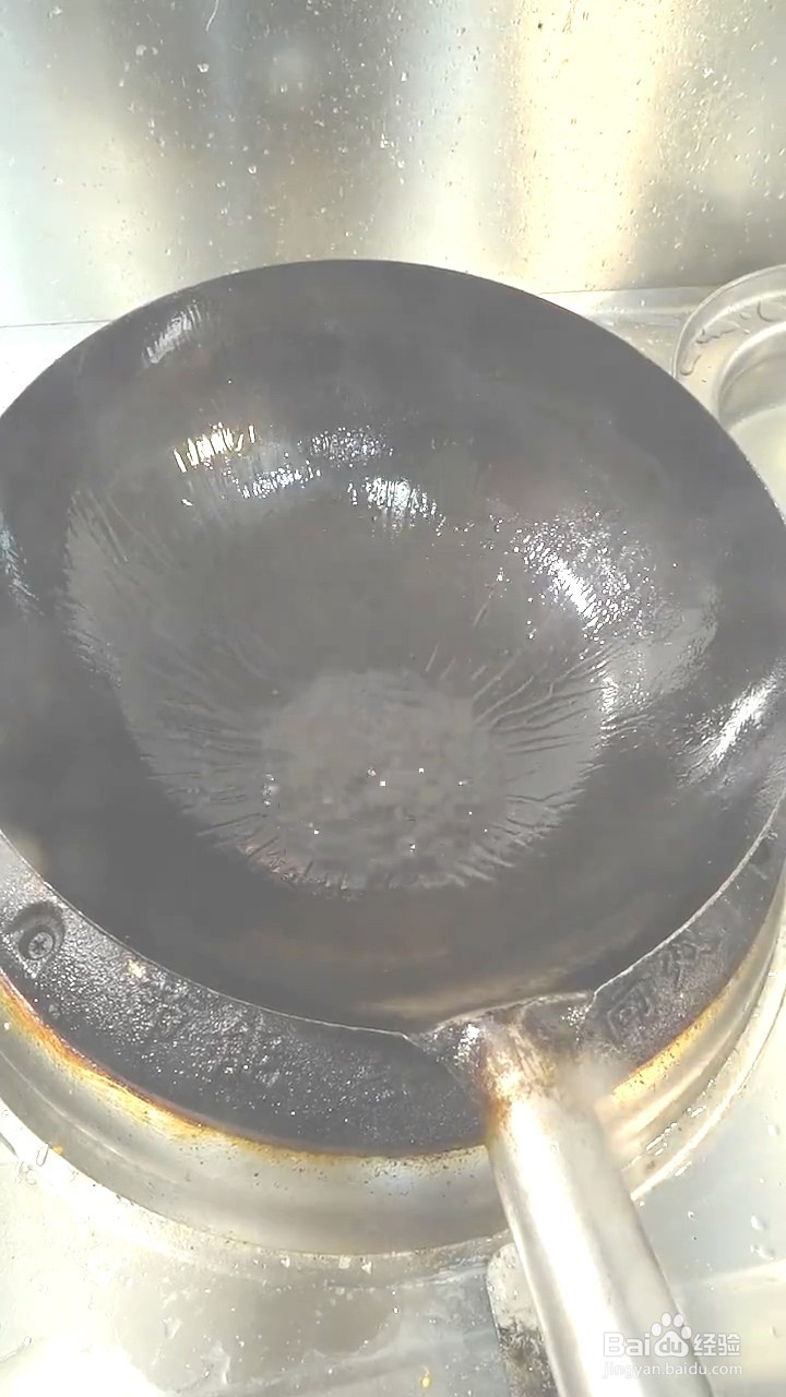 如何做手撕包菜？