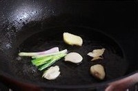 小火慢炖红烧排骨