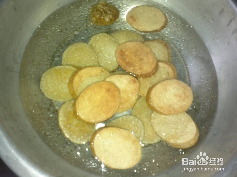 香辣木耳烧素鸡的做法