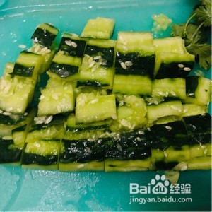 凉拌拍黄瓜家常菜