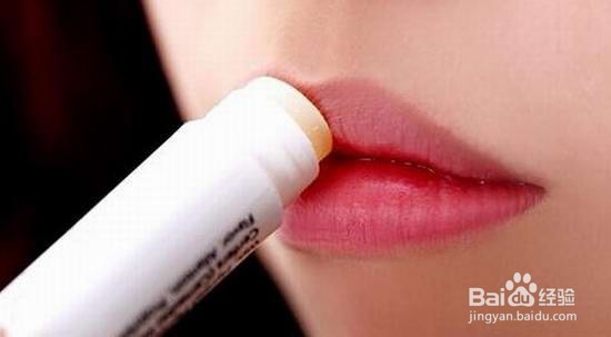 冬季嘴唇干裂怎么办?