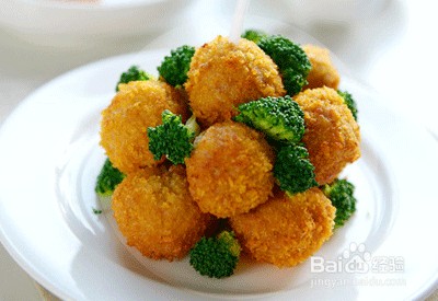 金色西葫芦肉馅锅贴