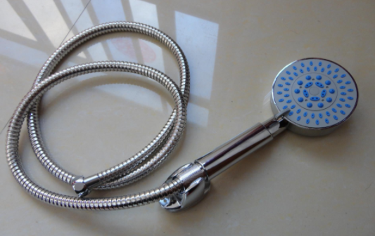 花洒软管漏水会不会影响水温