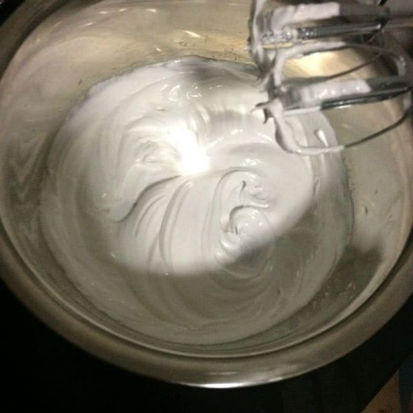 南瓜味瑞士奶油霜