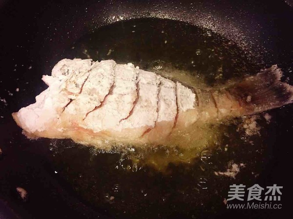 西湖醋鱼的做法