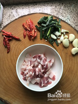 干锅花菜五花肉的烹饪方法你知道吗