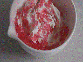 玫瑰果冻抹茶覆盆子蛋糕怎么做?