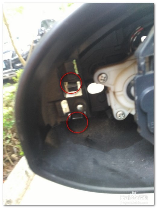 14款卡罗拉怎么自己动手更换转向灯