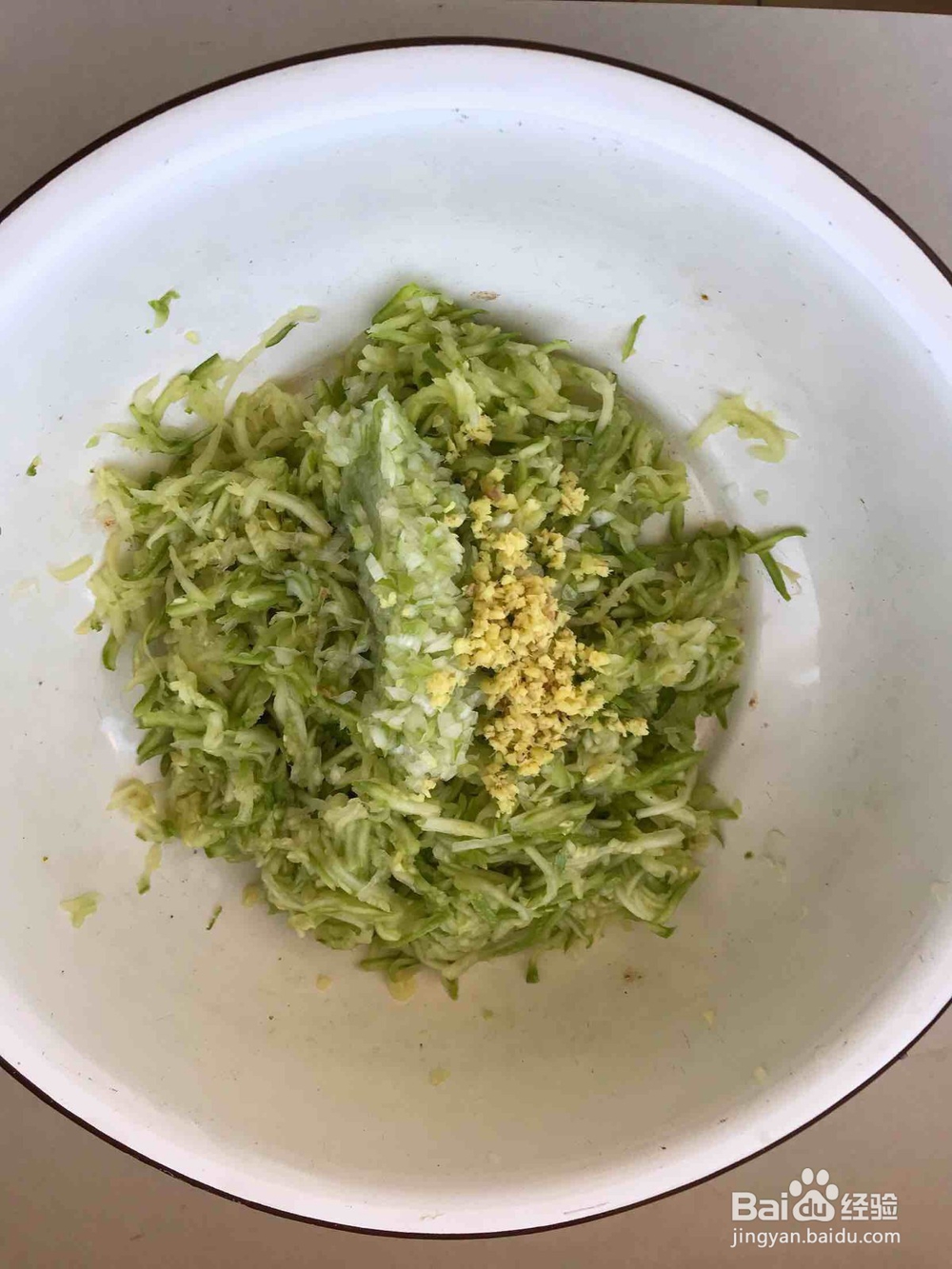 西湖鸡蛋虾仁馅饼的制作方法