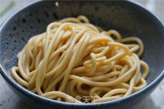榨菜牛肉胡萝卜面