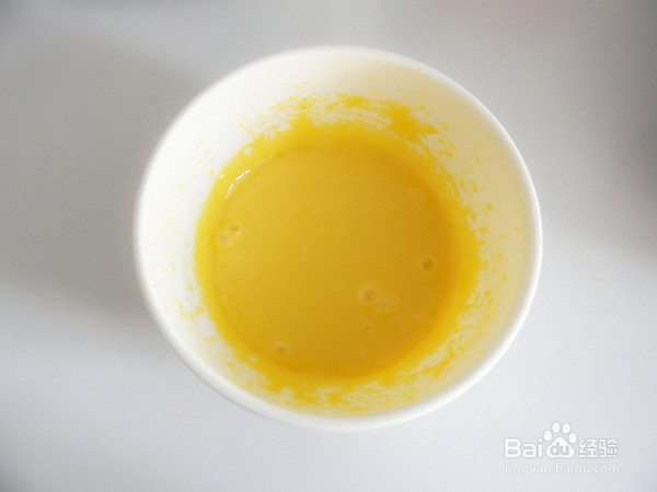 奶油裱花蛋糕的制作方法