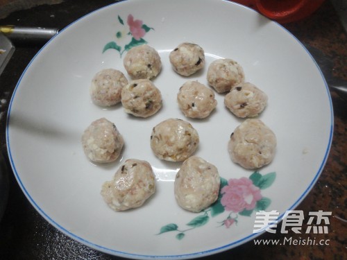 菜心豆腐丸子汤