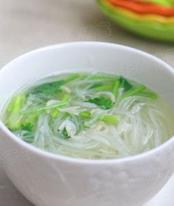 虾皮萝卜丝汤的做法