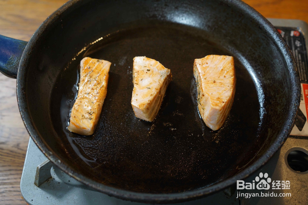 怎么做柠香三文鱼配烤南瓜？