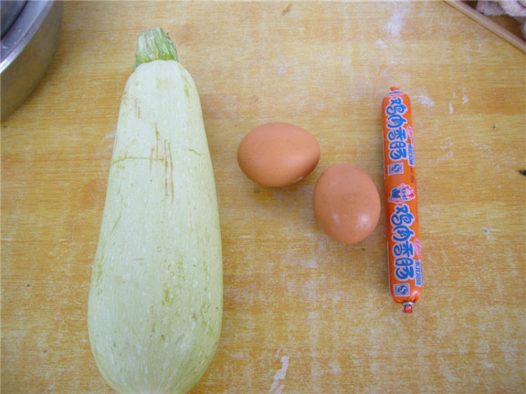 鸡蛋杂蔬包子的做法,我来教你哦!