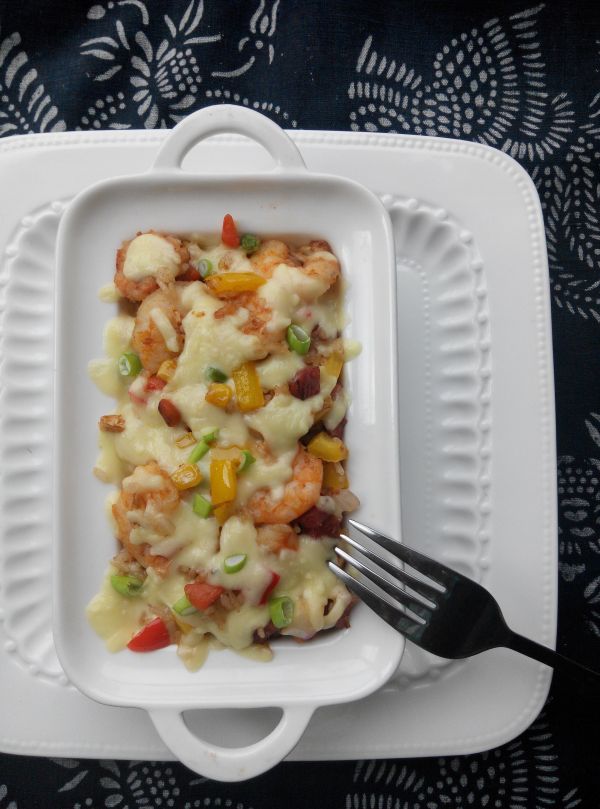 五彩虾球芝士焗饭