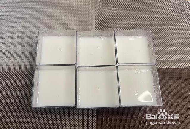 家庭自制芒果椰奶果冻