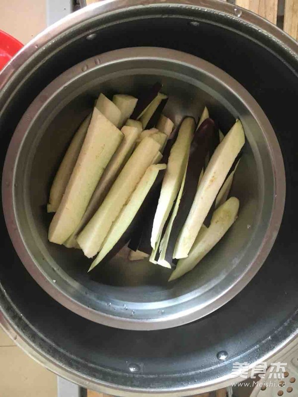 凉拌茄子的做法