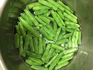 健康养生佳品清炒四季豆的做法