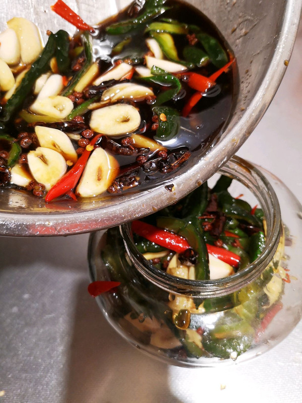 黄瓜条你不每餐l来点儿吗