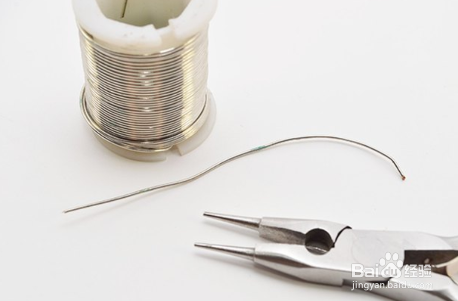 怎样自己制作一条贝壳珍珠项链?