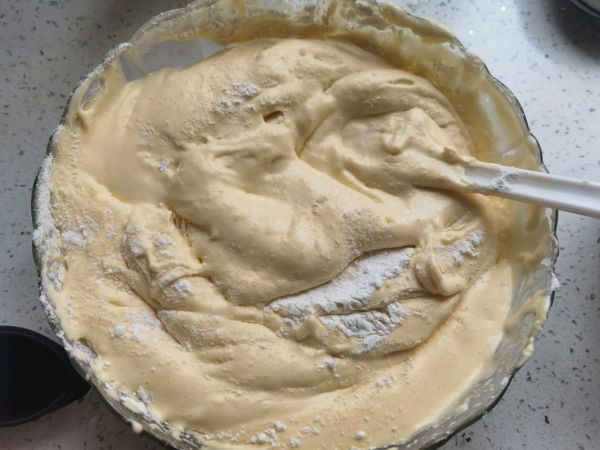 老式无水坚果蛋糕