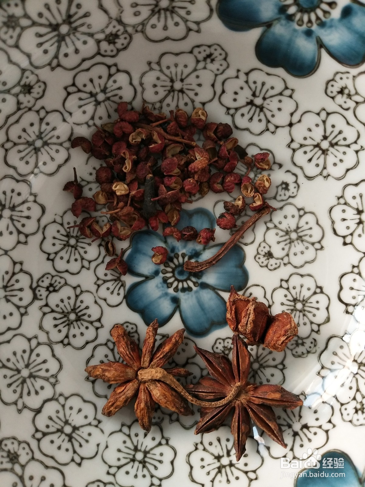 怎样做煸熘小黄花鱼？